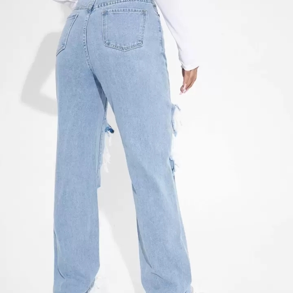 Sunflower Embroidered Ripped Wide Leg Jeans. Excellent Condition NWOT Size Large - Picture 5 of 12
